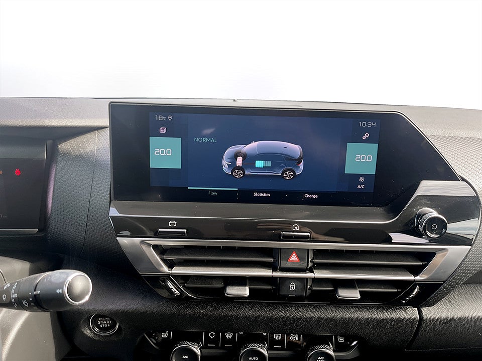 Bild på Citroën e-C4 Shine 50kWh 136hk Aut CARPLAY P-SENSORER