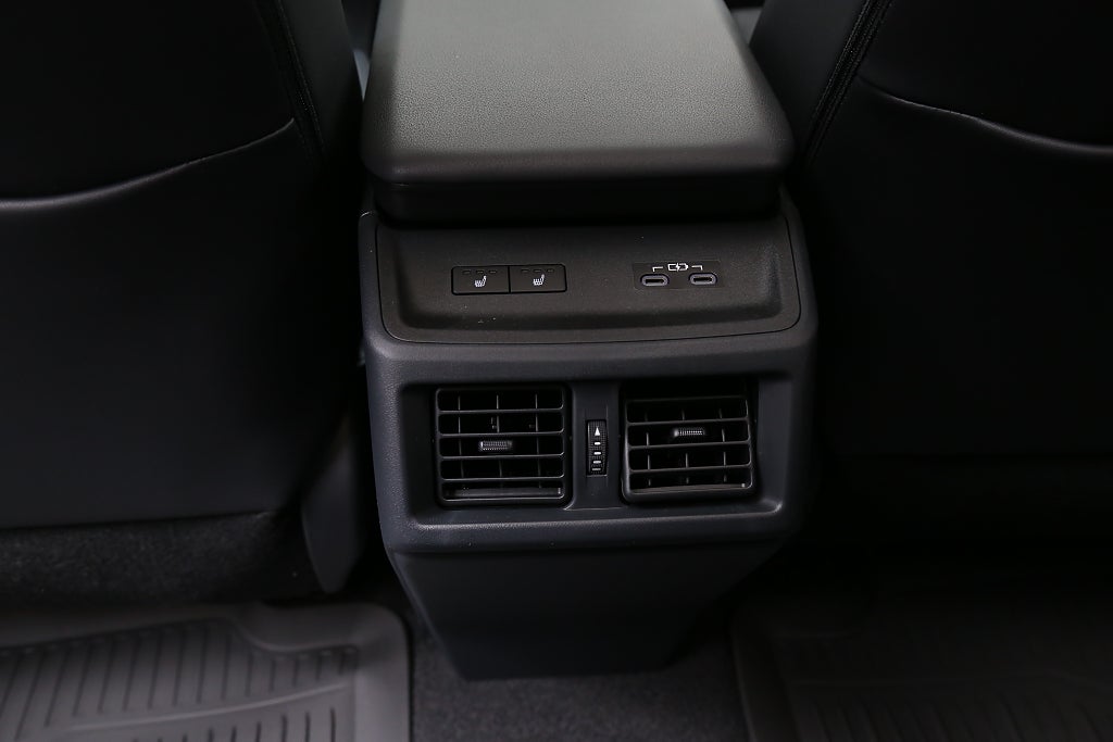 Subaru Solterra Touring + |  XT 74.7 kWh AWD 2026