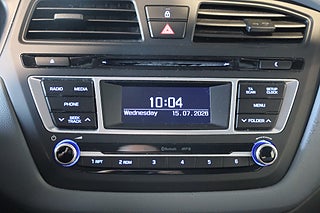 Halvkombi Hyundai i20 15 av 20