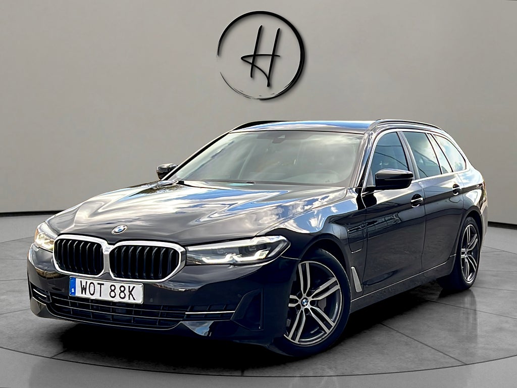 BMW 530e 292hk X-Drive Plug in-hybrid 1-Ägare Kamera SE-UTR