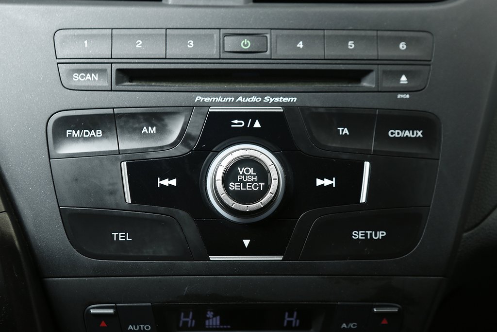 Honda Civic 1,6 i-DTEC 120hk Lifestyle 5D P-sensor Dragkrok 2013