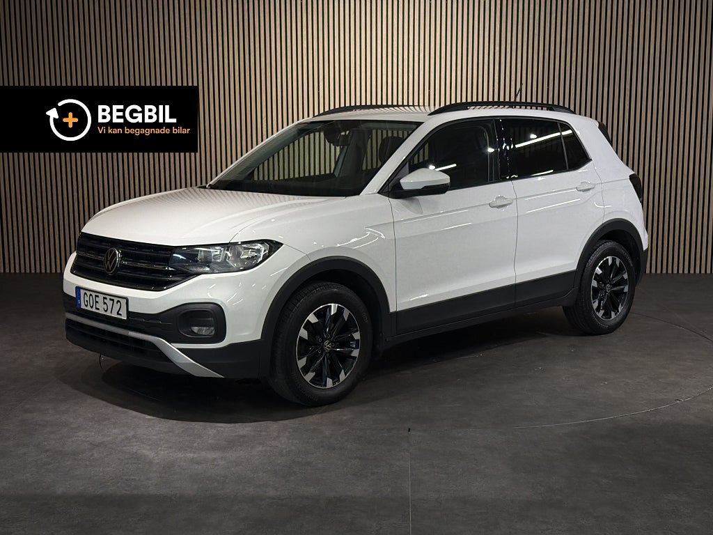 Volkswagen T-CROSS 1.0 TSI /Bluetooth/farthållare/Årskatt 822kr/år 0,43L/M