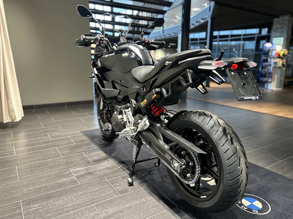 BMW F900XR/Kampanj sidoväskor på köpet!/Dynamic/Comfort
