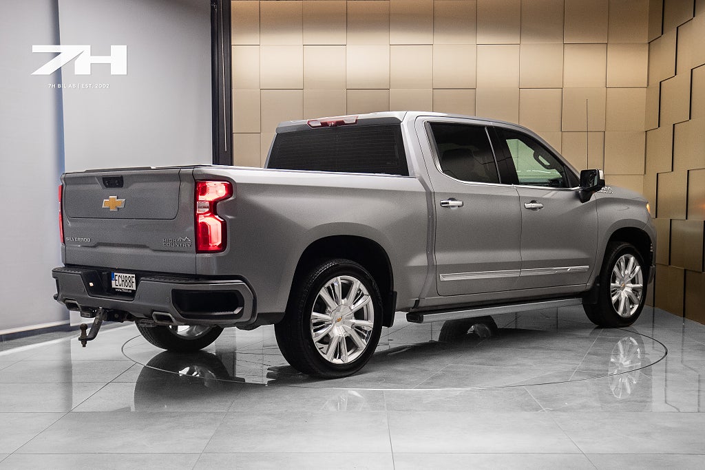 Chevrolet Silverado 1500 High Country Crew Cab 6.2 V8 / BOSE® / 360°