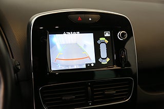 Halvkombi Renault Clio 22 av 27