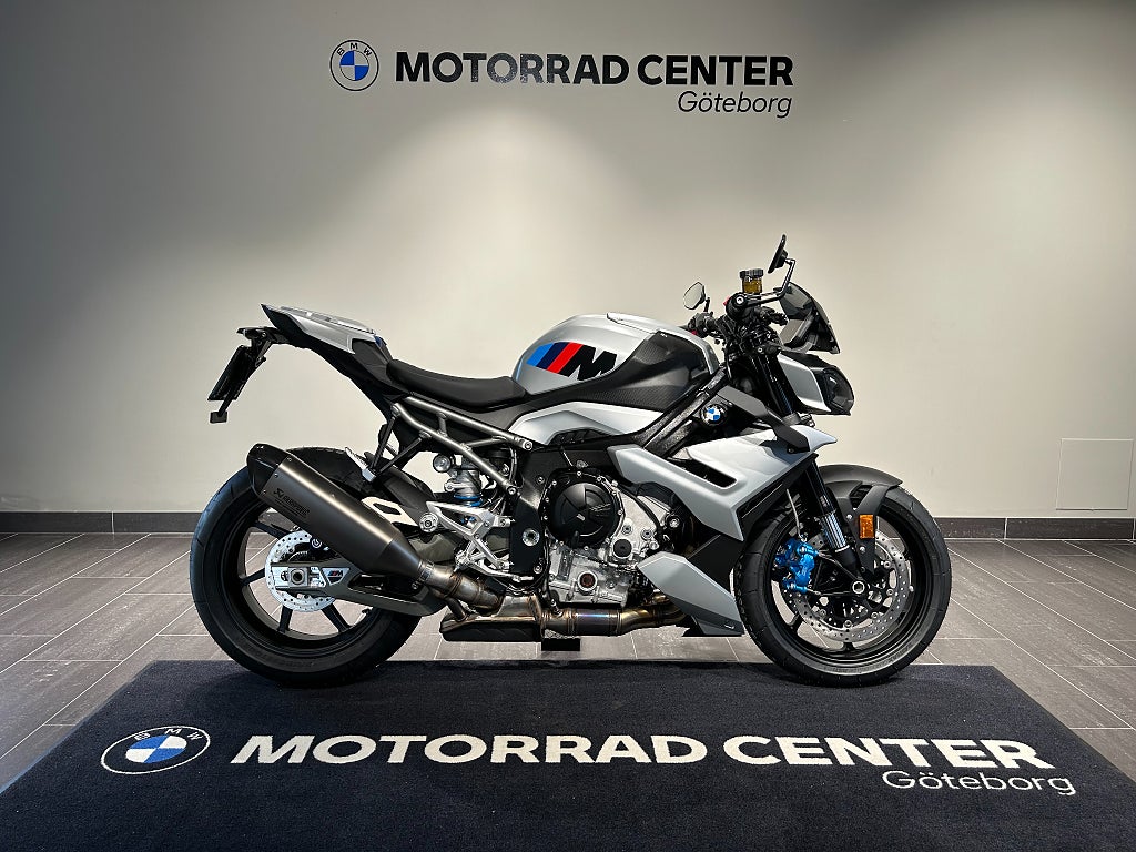 BMW M1000R