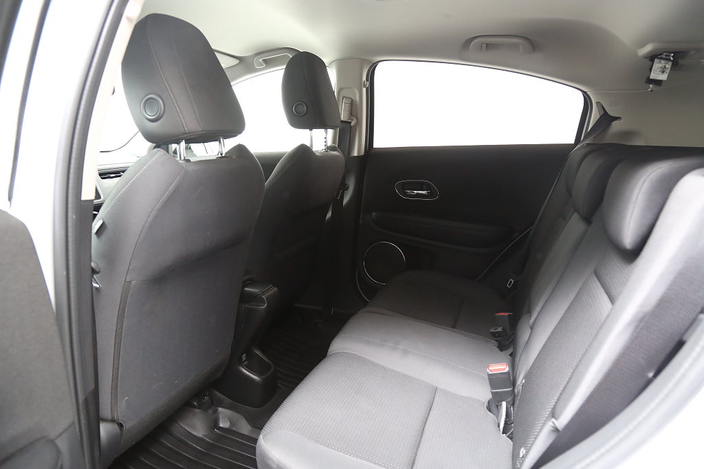 Honda HR-V 1,5 i-VTEC Elegance Aut Navi Kamera P-sensor Drag 2020