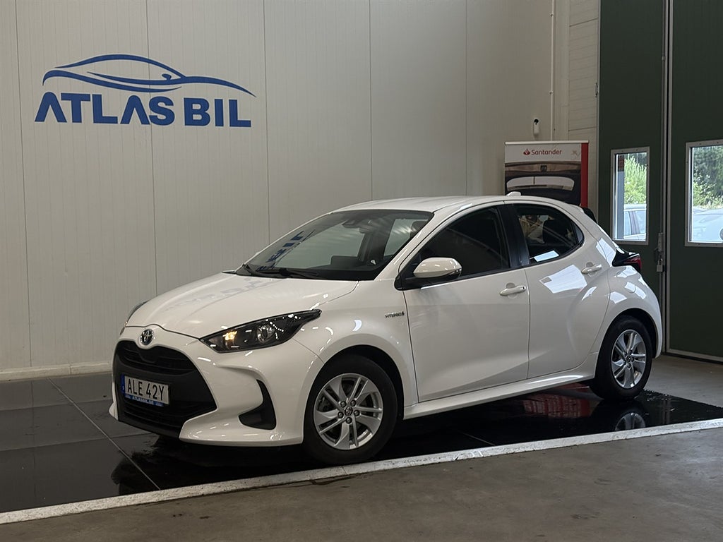Toyota Yaris Hybrid CVT 116hk Active NyServad B-Kam SoV