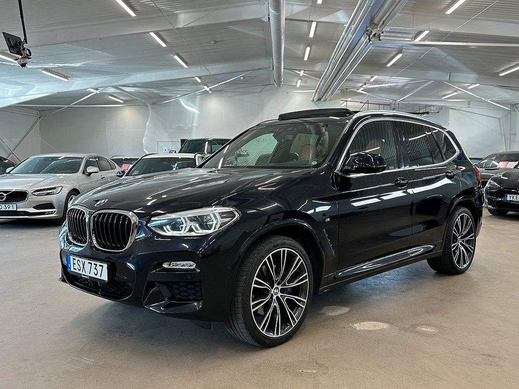 BMW X3 xDrive30d M-SPORT PANO HUD D-VÄRM H/K DRAG SE UTR EU6