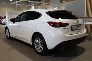Halvkombi Mazda 3 3 av 21