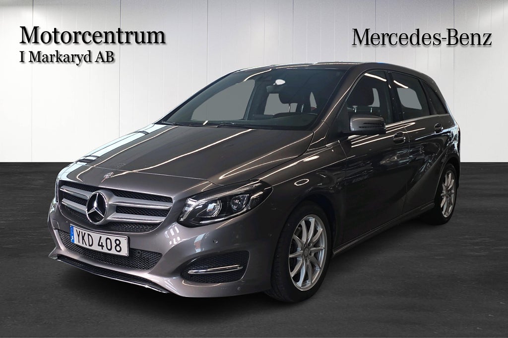 Mercedes-Benz B 180 Urban/Elstolar med minne/Dragkrok/Skinnstolar