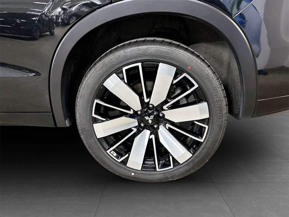 Bild på Mitsubishi Outlander Instyle+ PHEV 306hk Aut 4WD CARPLAY NAVI