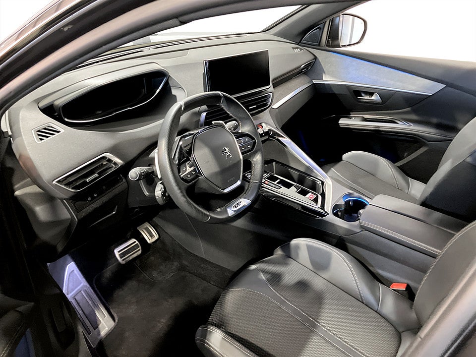 Bild på Peugeot 3008 GT 1.2 PT 130hk Aut B-KAMERA CARPLAY