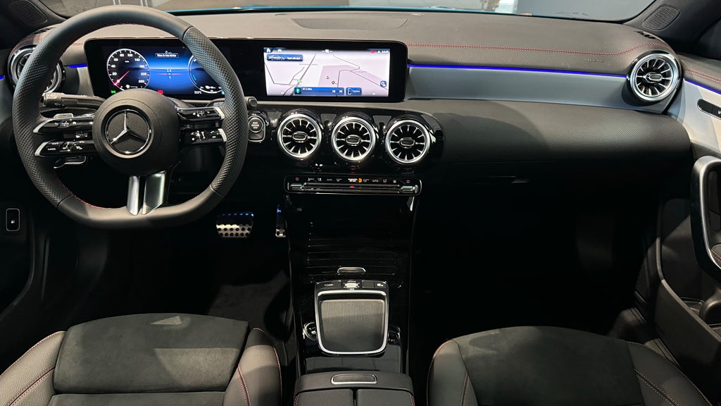 Mercedes-Benz CLA 250 e Coupé Aut AMG - bild 11