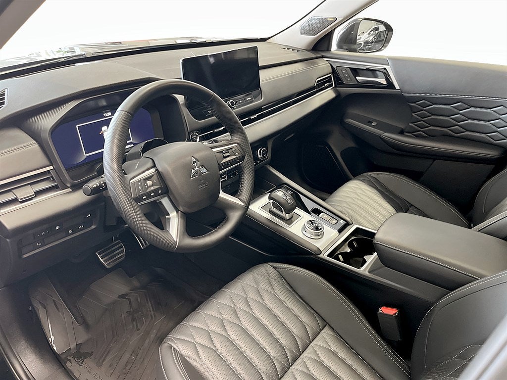 Bild på Mitsubishi Outlander Instyle Plug-In Hybrid 4WD - DEMO