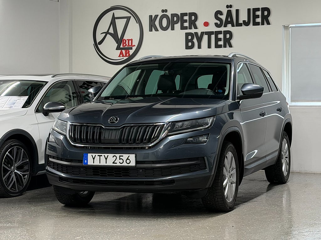 Skoda Kodiaq 2.0 TSI 4x4 Businessline GPS KAMERA DRAG SKINN CARPLAY