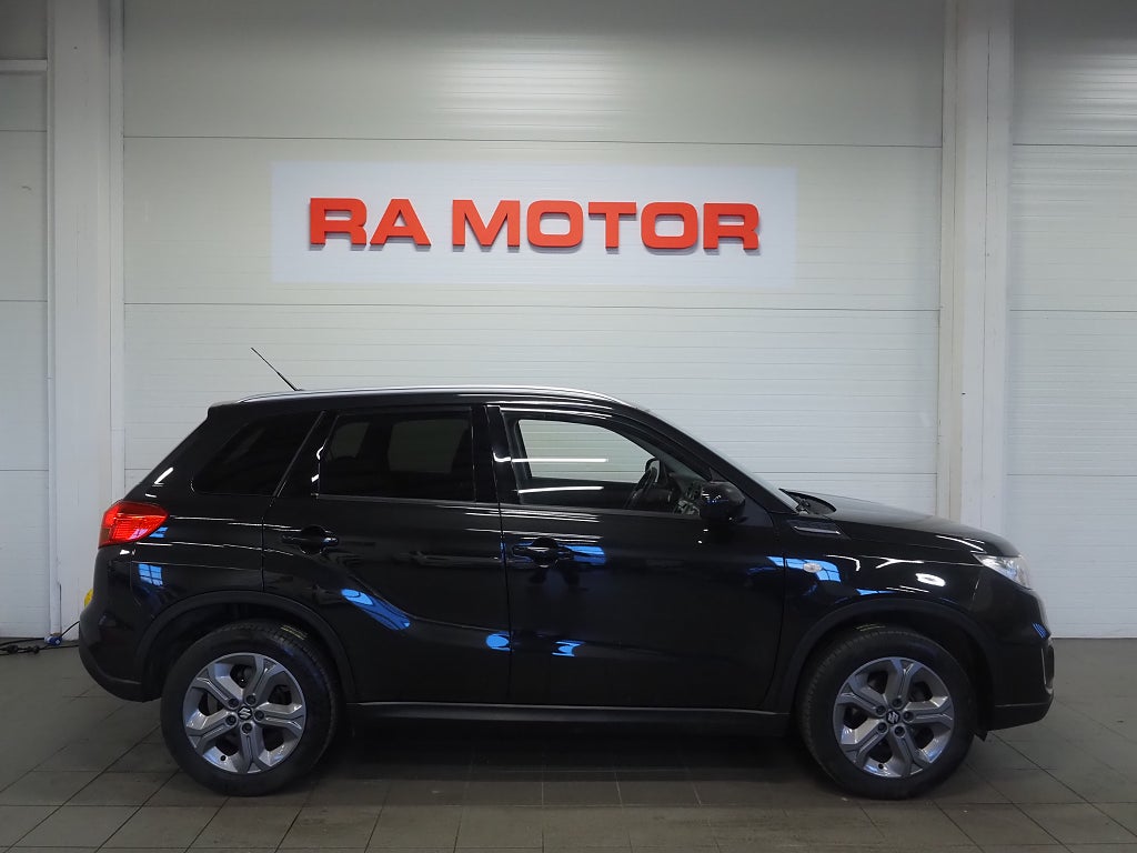 Suzuki Vitara 1.6 VVT 120hk AllGrip 4x4 Exclusive Backkamera ACC 2018