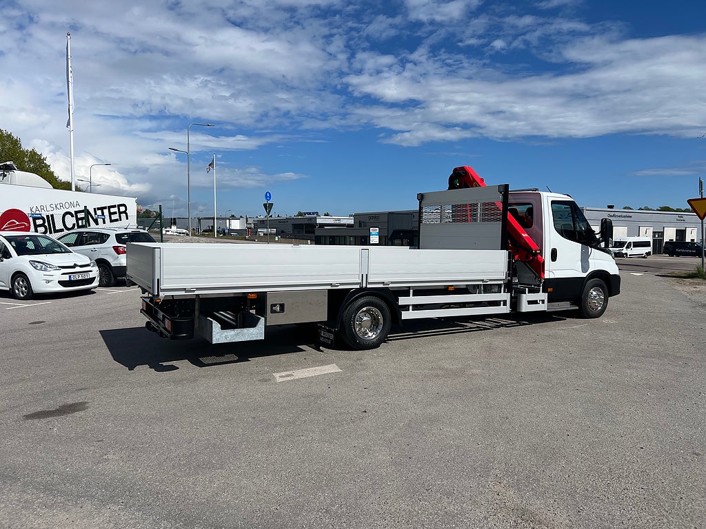 Iveco Daily 72C18 A8 Kranbil Palfinger Kran Fullutrustad