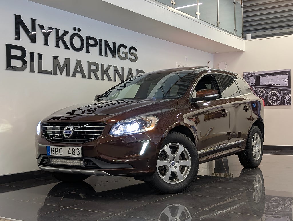 Volvo XC60 D4 Summum Skinn | GPS | Panorama | Drag | Ad. farth.