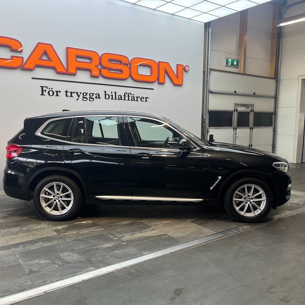 BMW X3 xDrive20i Aut 184HK Apple Carplay Navi Dragkrok