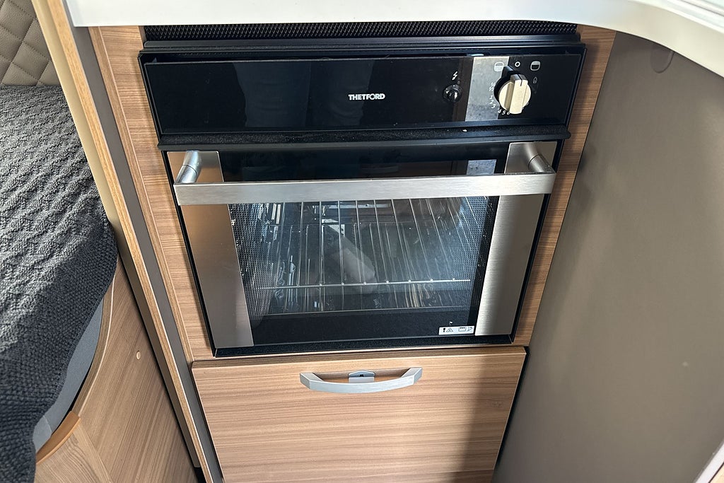 Adria Matrix Plus 670 SLT Aut Alde miniatyr 14