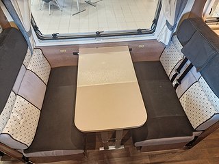 Husbil-halvintegrerad Mc Louis MC2 22 18 av 23