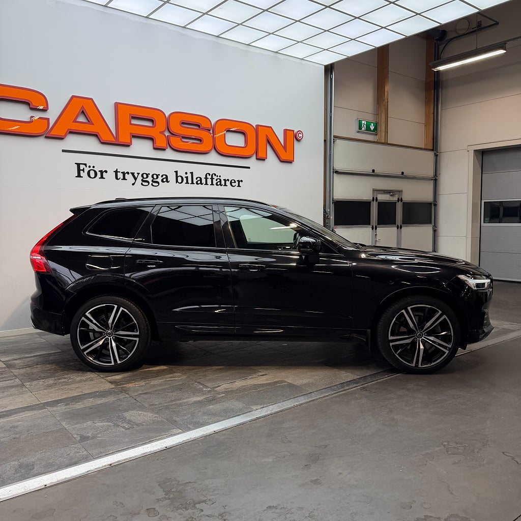 Volvo XC60 B4 AWD R-Design H&K Carplay Värmare Drag Kamrem Bytt!