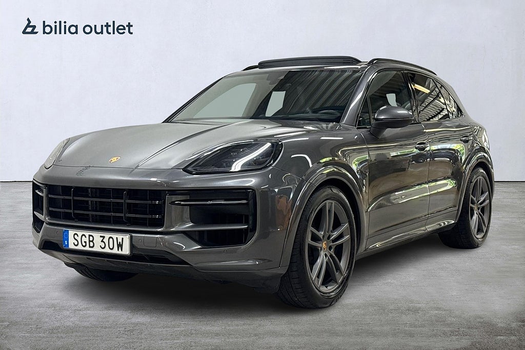 Porsche Cayenne E-Hybrid TipTronic S 470hk Panorama HuD BOSE Drag Luftf