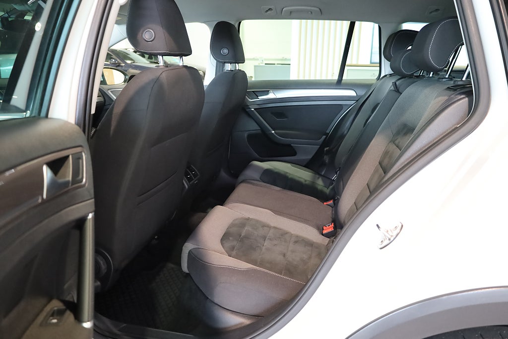 Volkswagen Golf Alltrack 1.8 TSI 4Motion Alltrack | Drag | P-Värmare | B-Ka 2018