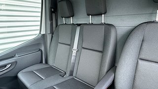 Transportbil - Skåp Mercedes-Benz Sprinter 6 av 18