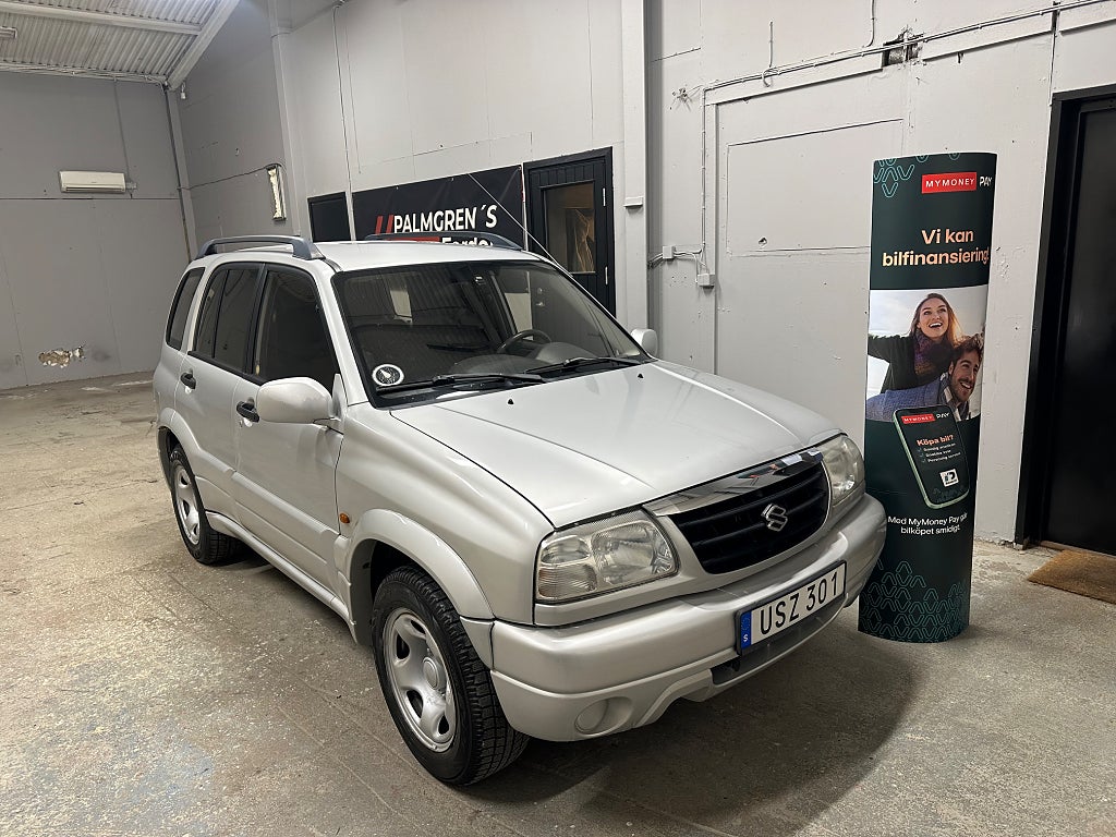 Suzuki Grand Vitara 5-dörrar 2.5 V6 DOHC 24V 4WD