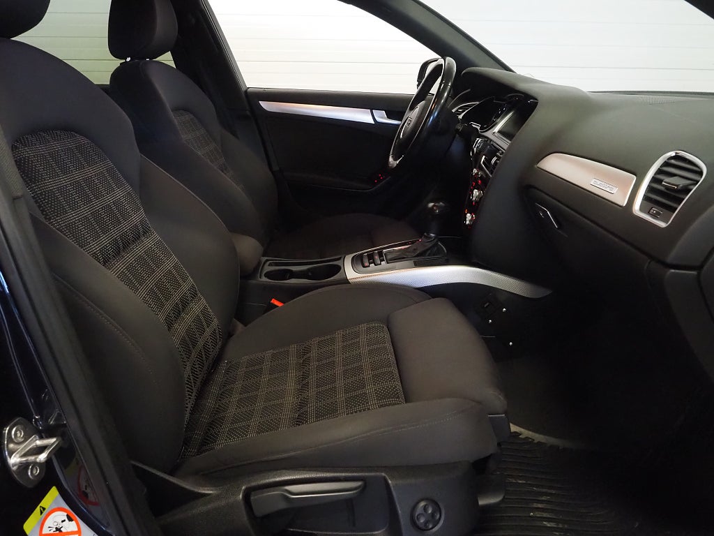 Audi A4 Avant 2.0 TDI Quattro S Tronic S-Line Drag PDC M-Värm 2014