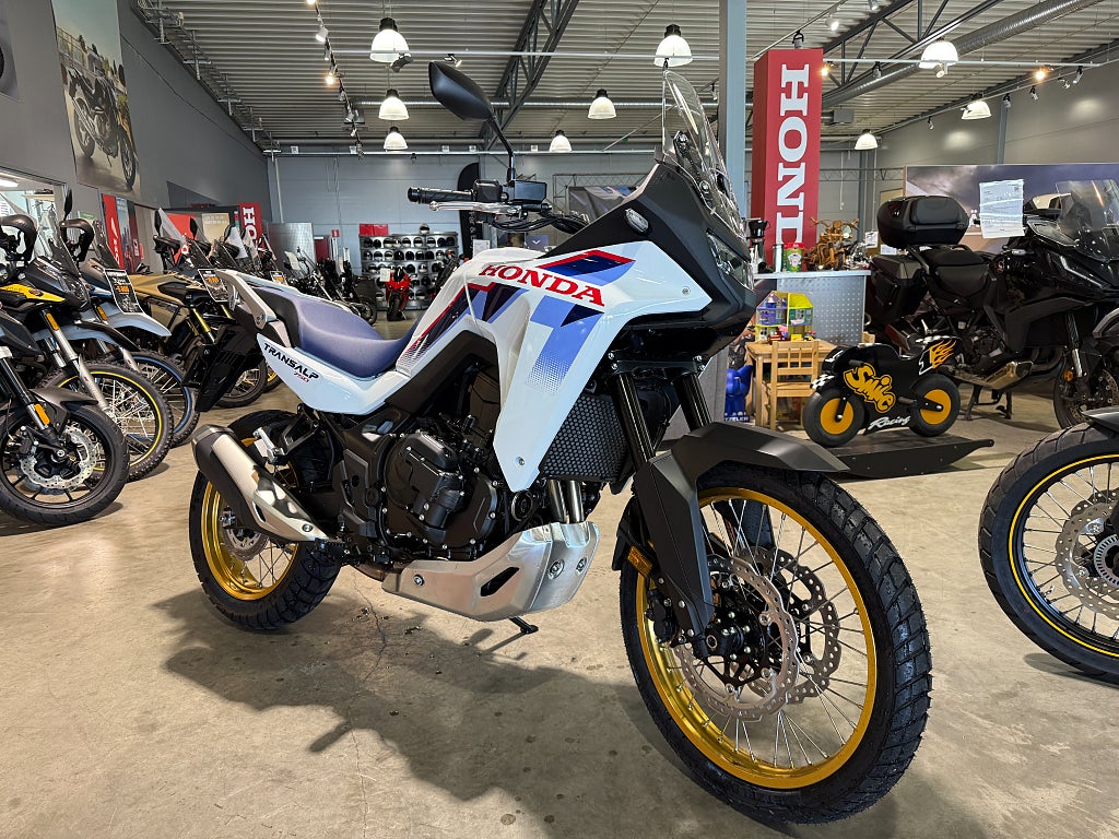 Honda XL750C Transalp E-Clutch 