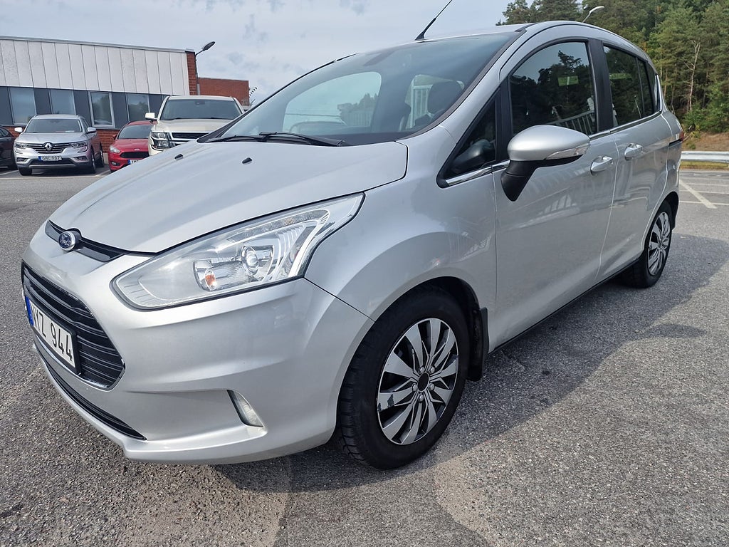 Ford B-MAX 1.4 90hk Endast 10400 mil Välvårdad 