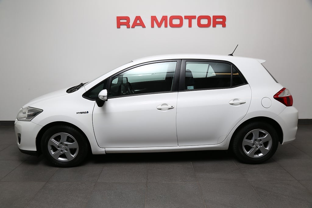 Toyota Auris 1,8 Hybrid e-CVT Plus 136hk Aut Motorvärmare 2011
