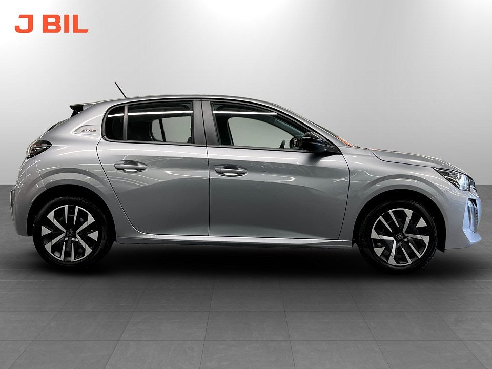 Bild på Peugeot 208 Style PureTech - OMGÅENDE LEVERANS!