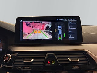 BMW 520d xDrive 190hk MOMS Dvärme HiFi Bkamera Rattvärme Navigation S&V