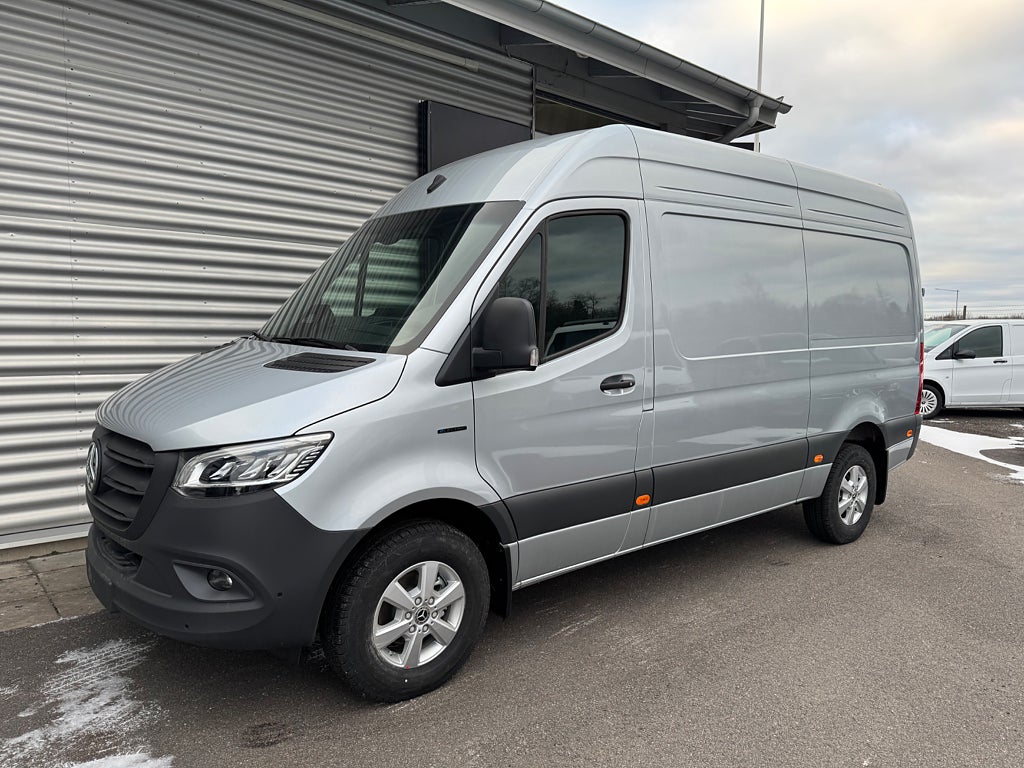 Mercedes-Benz Sprinter eSprinter 320 Skåp A2 SELECT 81 kWh