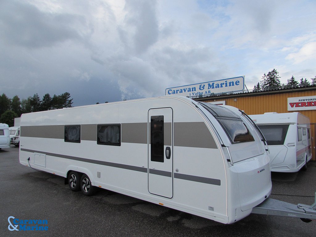 Adria Alpina 903 HT Barnkammarvagn