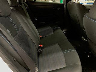 Halvkombi Nissan Leaf 18 av 21