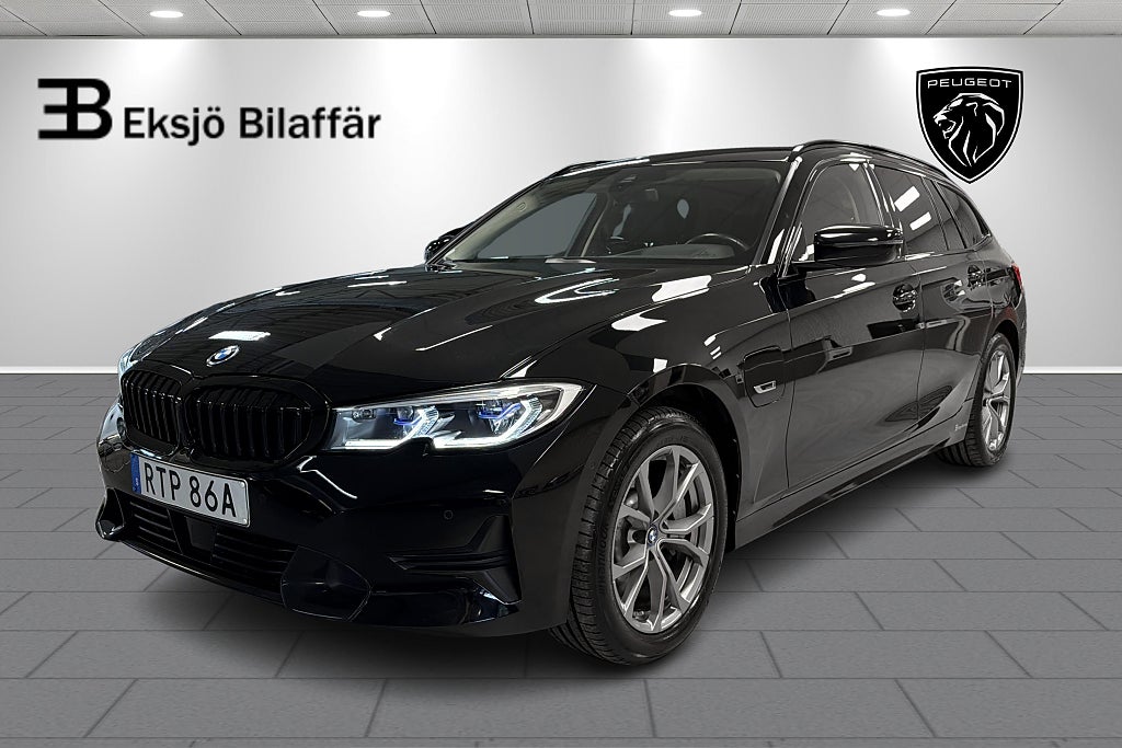 BMW 330e xDrive Touring 292hk Steptronic Sport Line Innovation