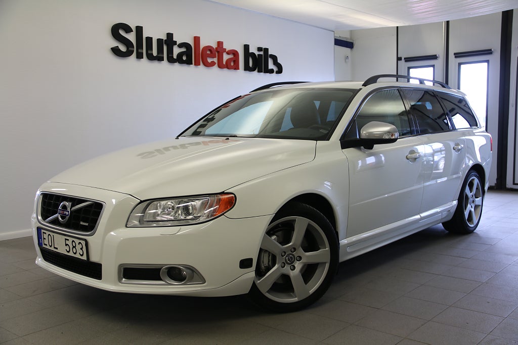 Volvo V70 2.5FT R-Design 231hk Drag Skinn S/V Hjul