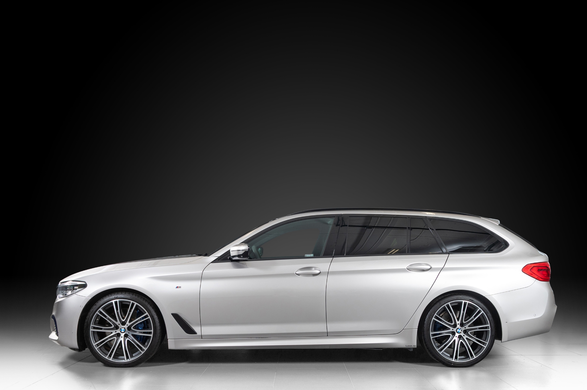 BMW 540 2019, bild 3/53