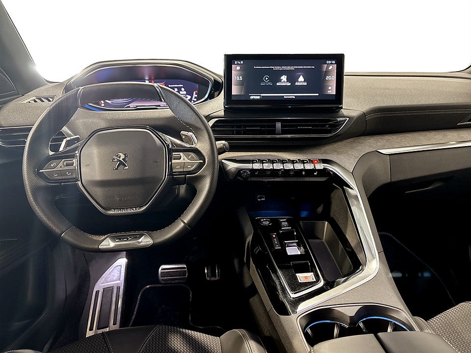 Bild på Peugeot 5008 GT 1.2 PT 130hk Aut 7-SITS B-KAMERA CARPLAY
