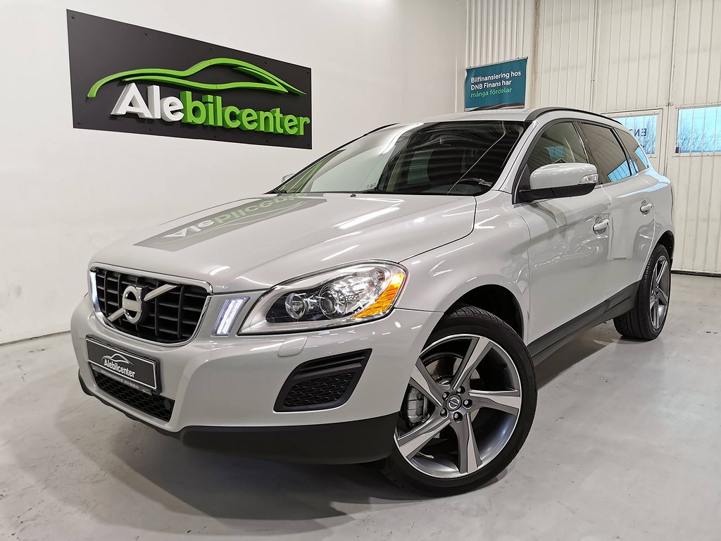 Volvo XC60 D3 AWD Geartronic Momentum Euro 5 (Nyser)