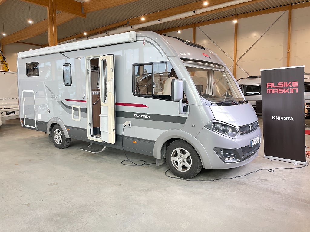 Adria Super Sonic 701 SL /ALDE/AC bodel/Solcell/Ugn/Taksäng/Automat 15
