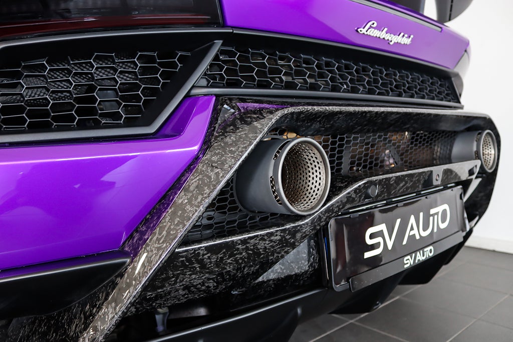 Lamborghini Huracán Performante VAT/MOMS Kolfiber Lift