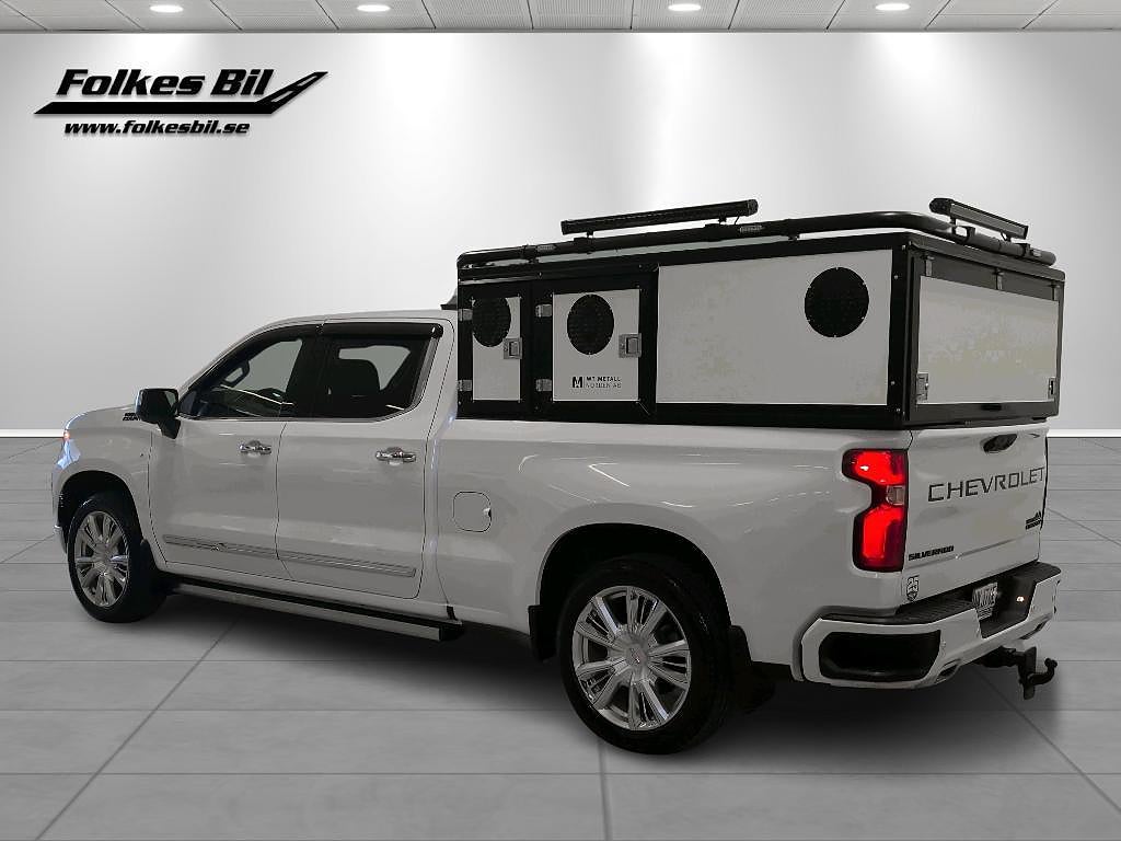 Chevrolet Silverado 1500 High Country 3.0 Duramax diesel 281 hk LÅNGFLAK