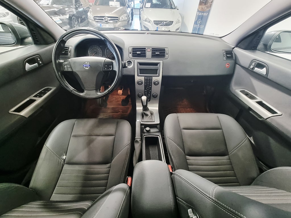 Volvo V50 1.8 Flexifuel 125ch - Chaine neuve - Disque & plaquettes neufs - Sièges chauffants