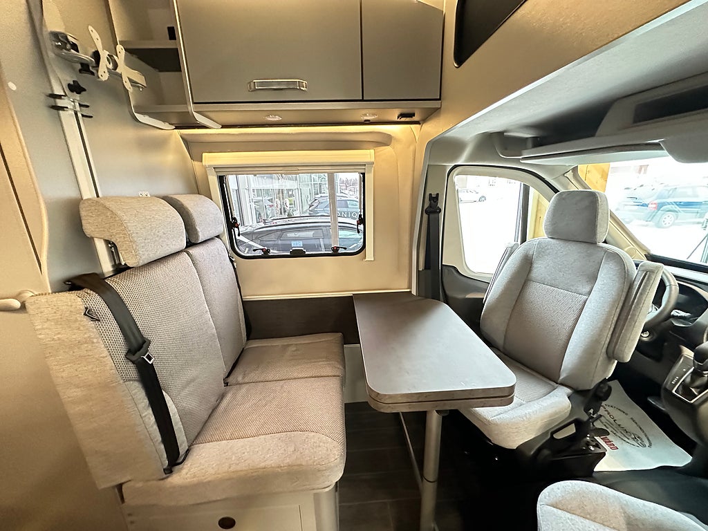 Weinsberg Cara Tour 600 MQ Automat, golvvärme, 3.49% Ränta thumbnail